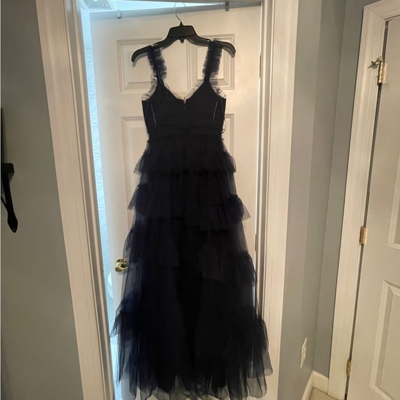 BCBG Size 0. Used only one day for a few hours - Picture 6 of 8